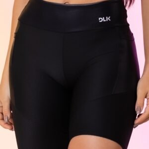 Bermuda modelo ciclista happiness com bolso preto