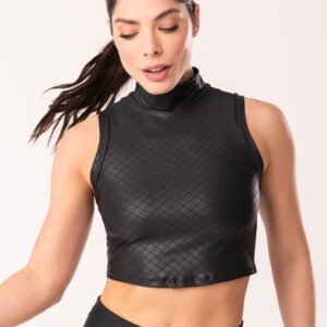 Cropped shine preto textura quadriculada com gola alta